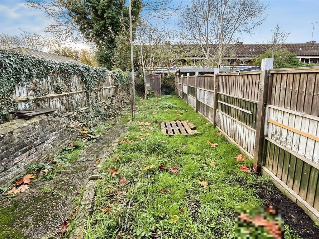 Property photo 2 of 13 3E5238Bc-2.Jpg