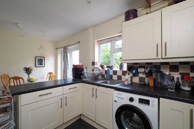 Property photo 2 of 21 Picture No. 27