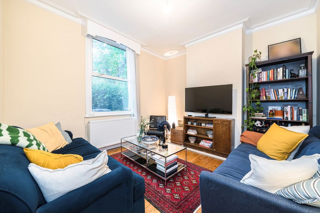 Property photo 2 of 9