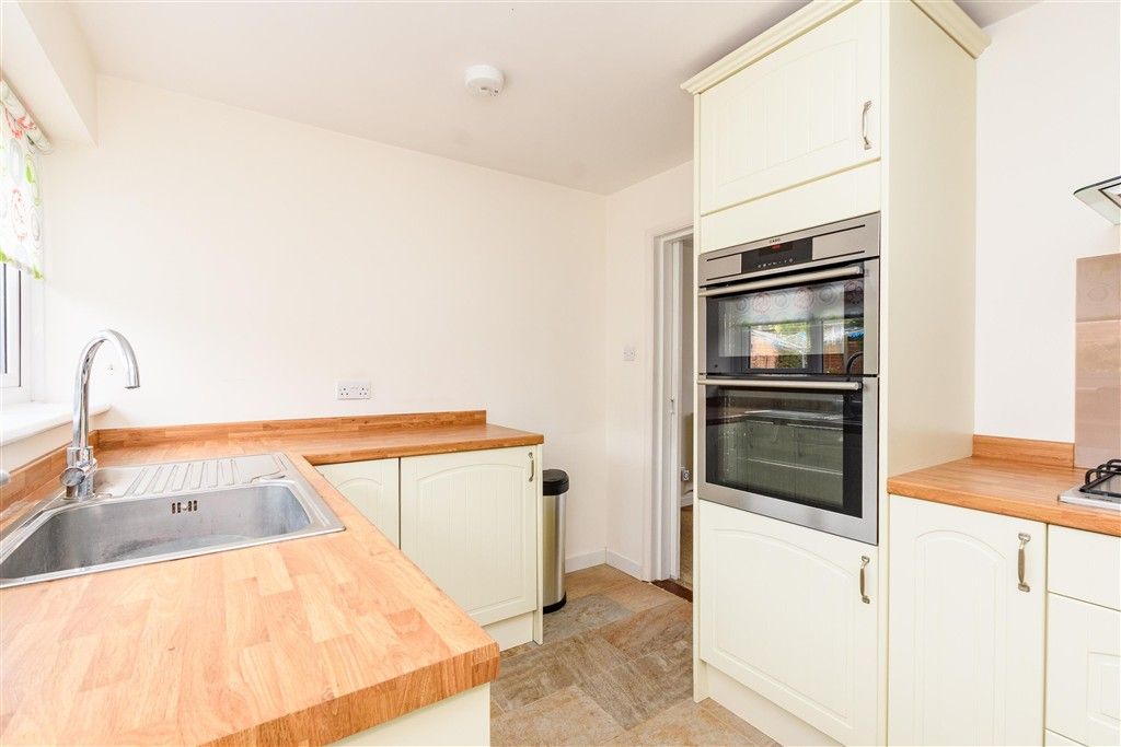 Property photo 1 of 16 Kitchen