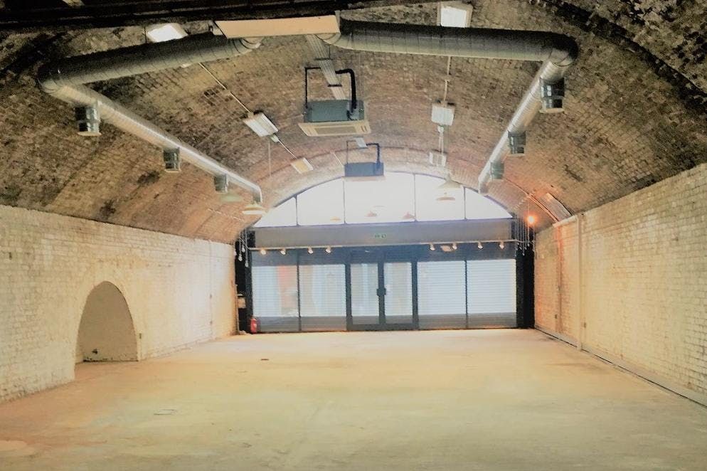 Property photo 2 of 7 Acton-Mews-Internal.Jpg