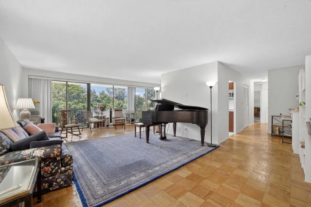 Property photo 2 of 30 <Alttext/>