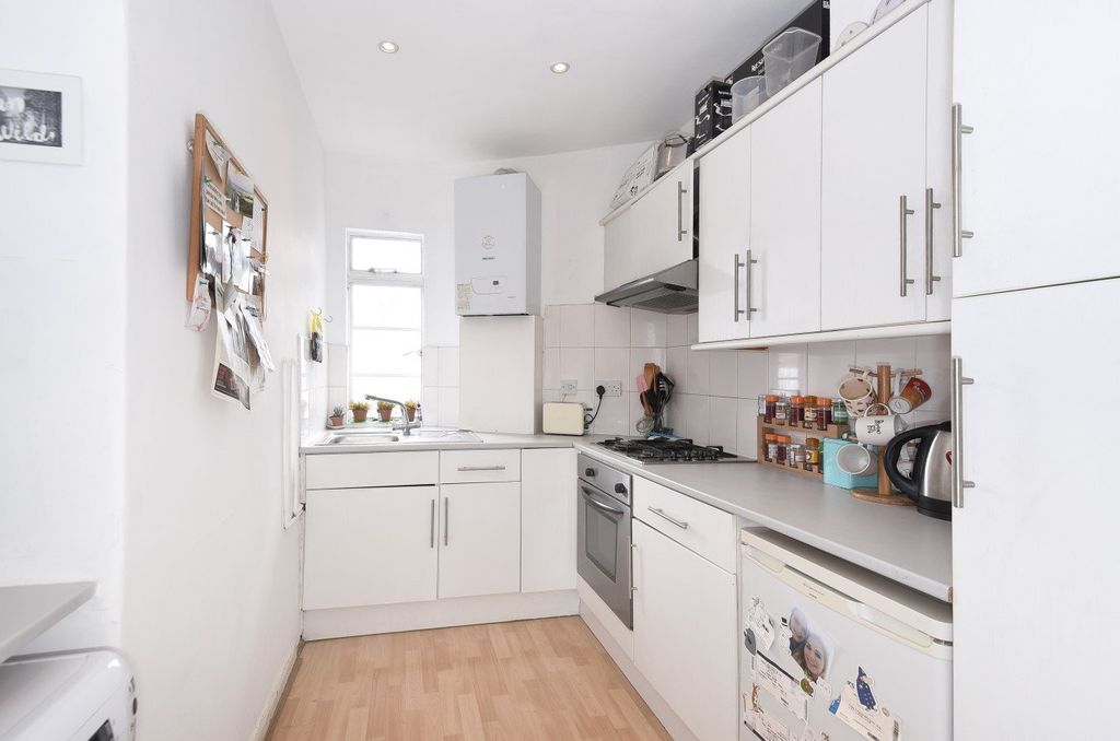 Property photo 3 of 13 Picture No. 02