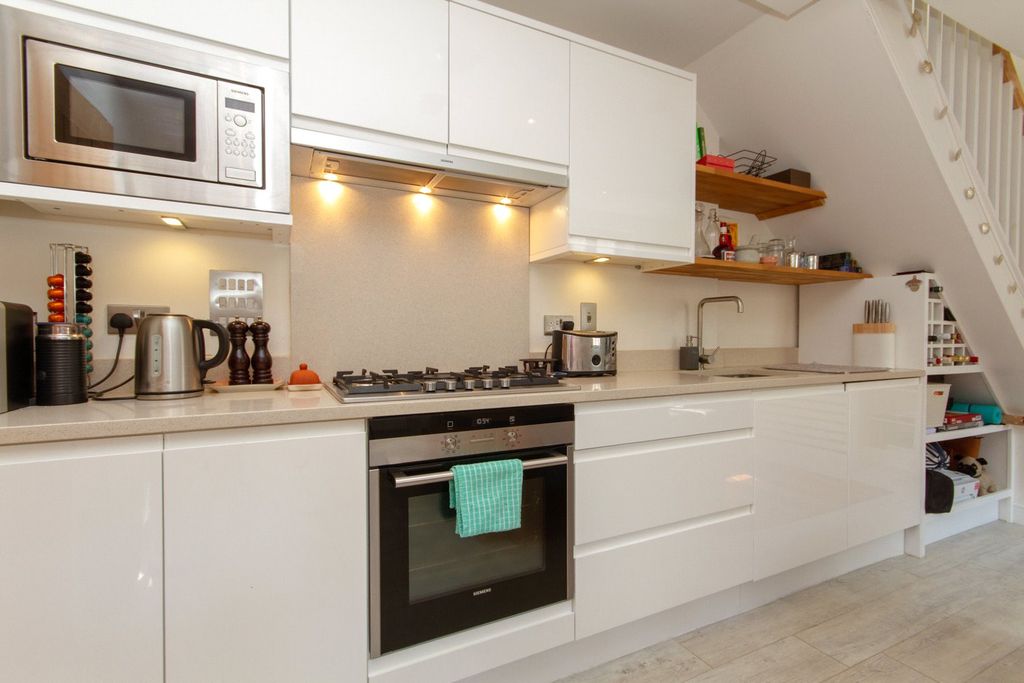 Property photo 2 of 11 Picture No. 04