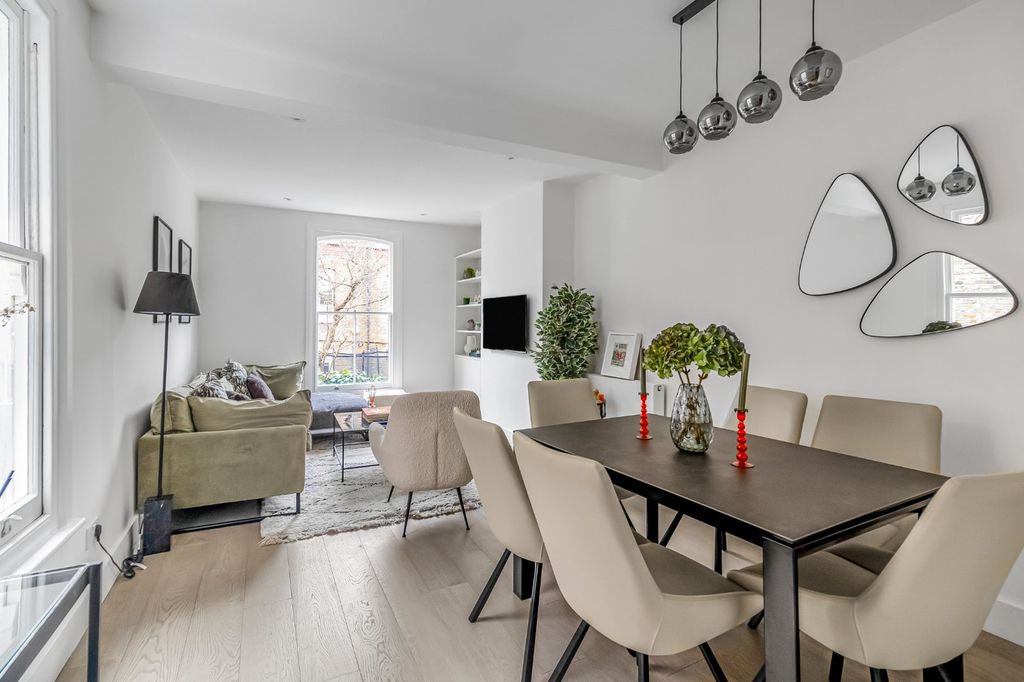 Property photo 1 of 14 Picture No. 25