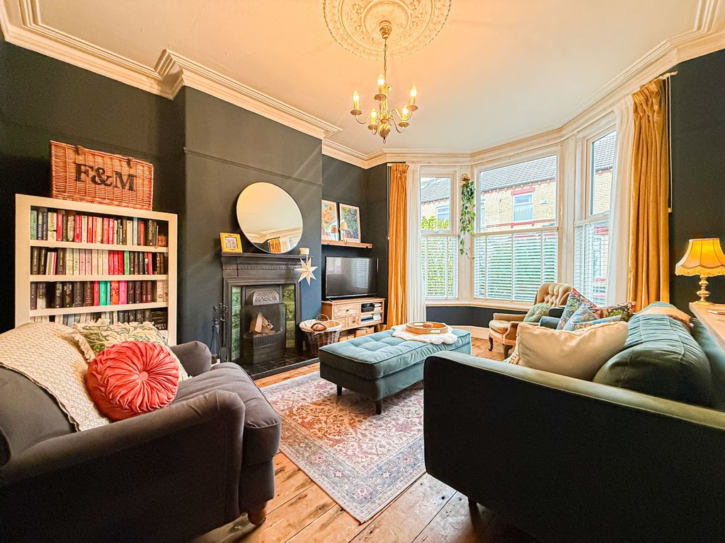 Property photo 3 of 17