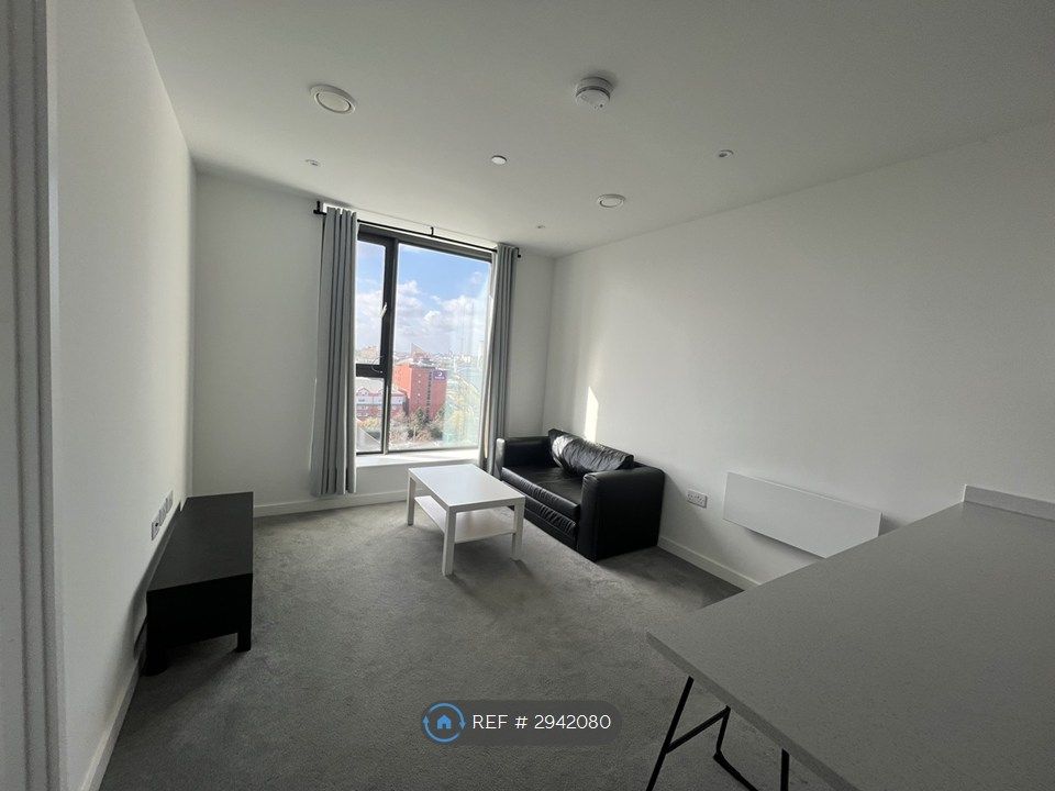 Property photo 2 of 22
