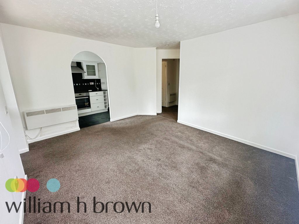 Property photo 2 of 7 View