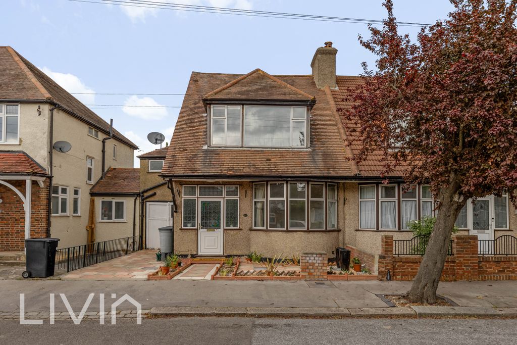 Property photo 1 of 13 1
