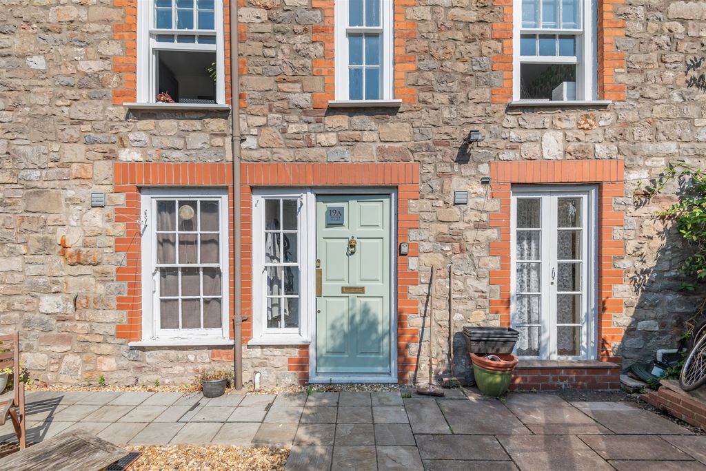 Additional image 14 of 2 bed flat for saleBridge Street, Chepstow, Monmouthshire NP16