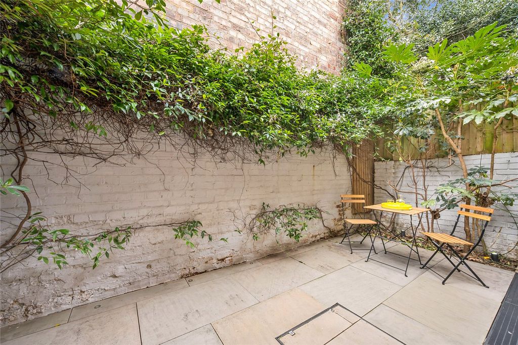 Property photo 2 of 12 Patio