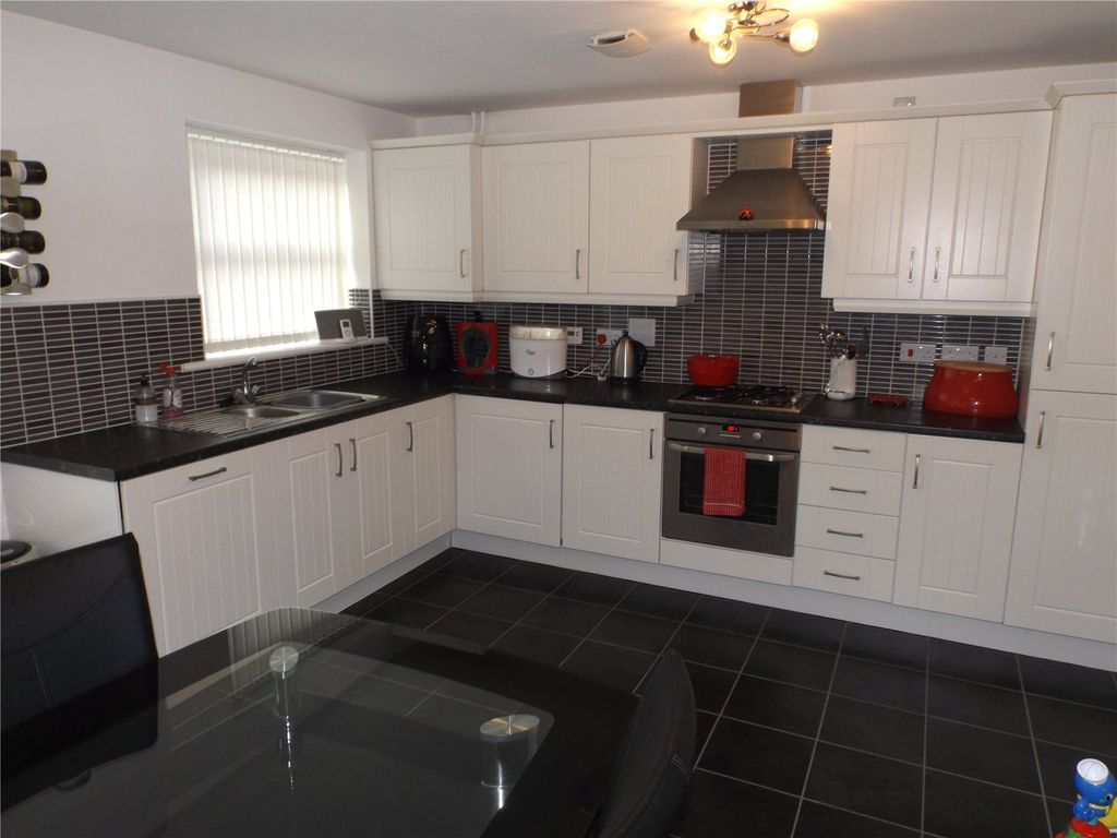 Property photo 2 of 11 Picture No. 09