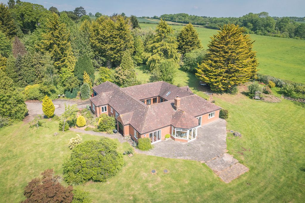 Property photo 1 of 28 Picture No. 61
