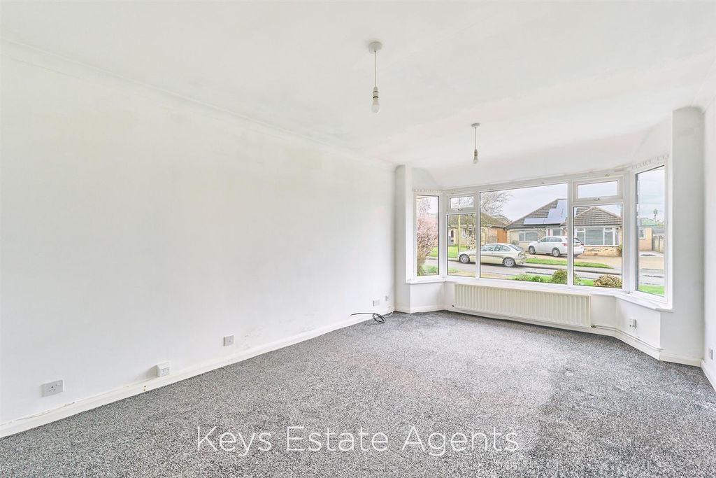 Property photo 3 of 26 P1689081_Hdr.Jpg