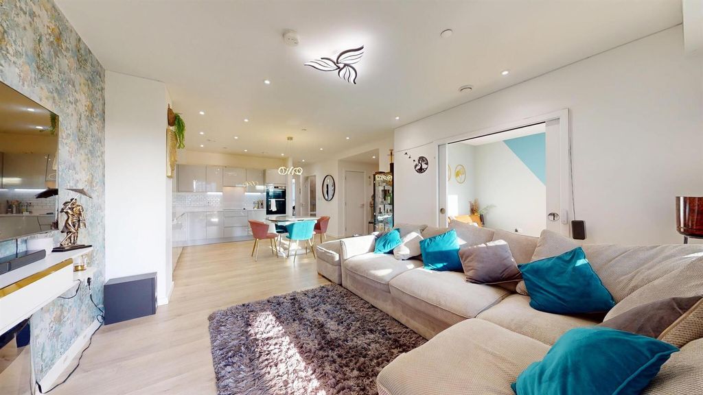 Property photo 1 of 13 67c5F200473E95F2989A9Cdf_88502c49902d41Da976E3E3Be