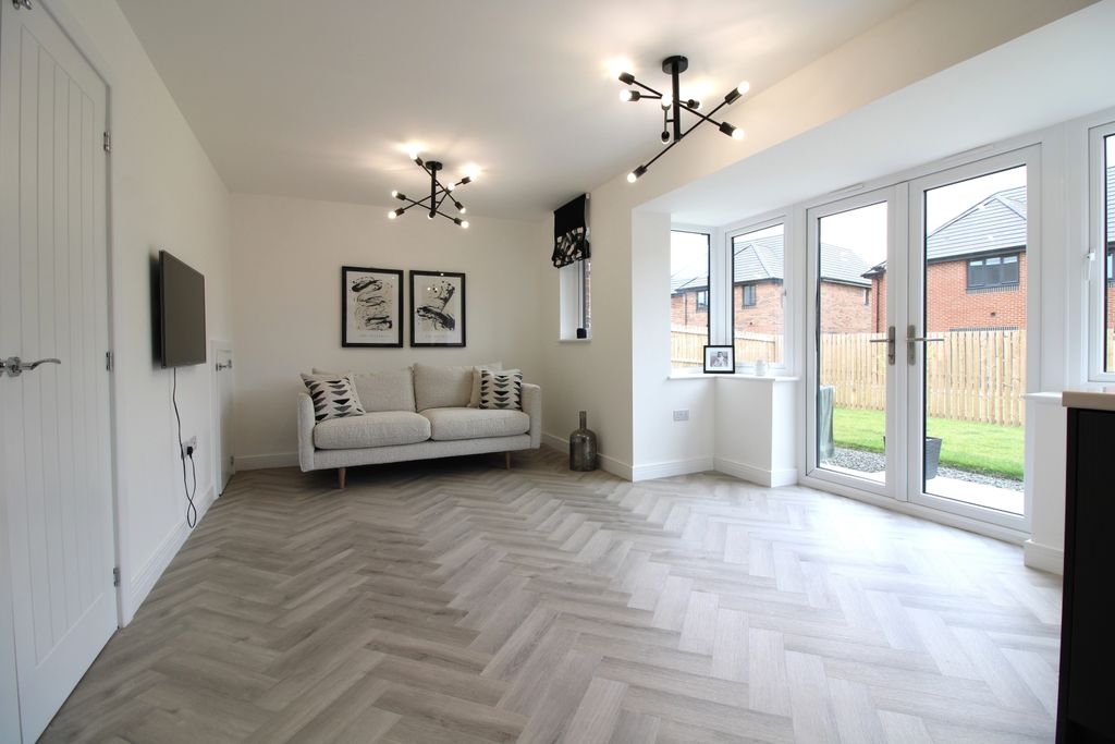 Property photo 3 of 16 D.DI