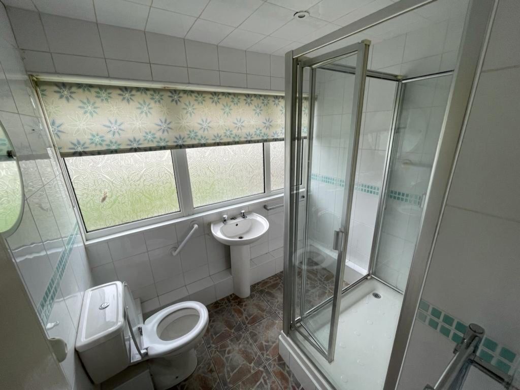 Property photo 2 of 3