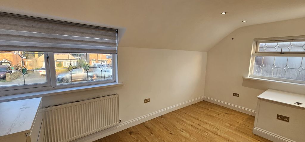 Property photo 2 of 13 Photo 1