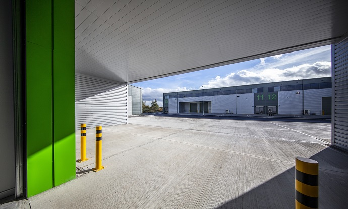 Property photo 3 of 8