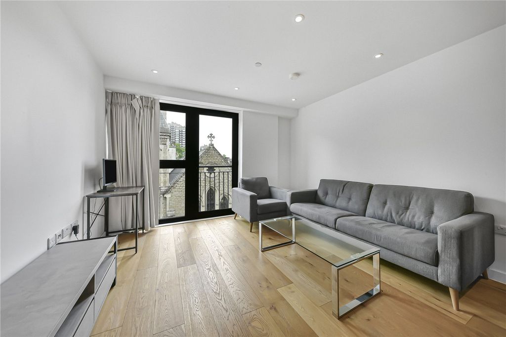 Property photo 3 of 9 Picture No. 04