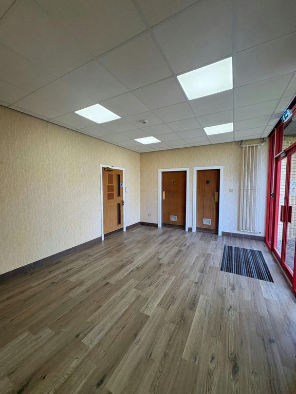 Property photo 3 of 7 Unit 6 Reception.Jpg