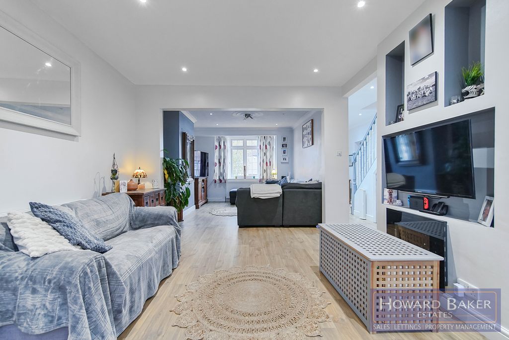 Property photo 3 of 31 Dsc05013