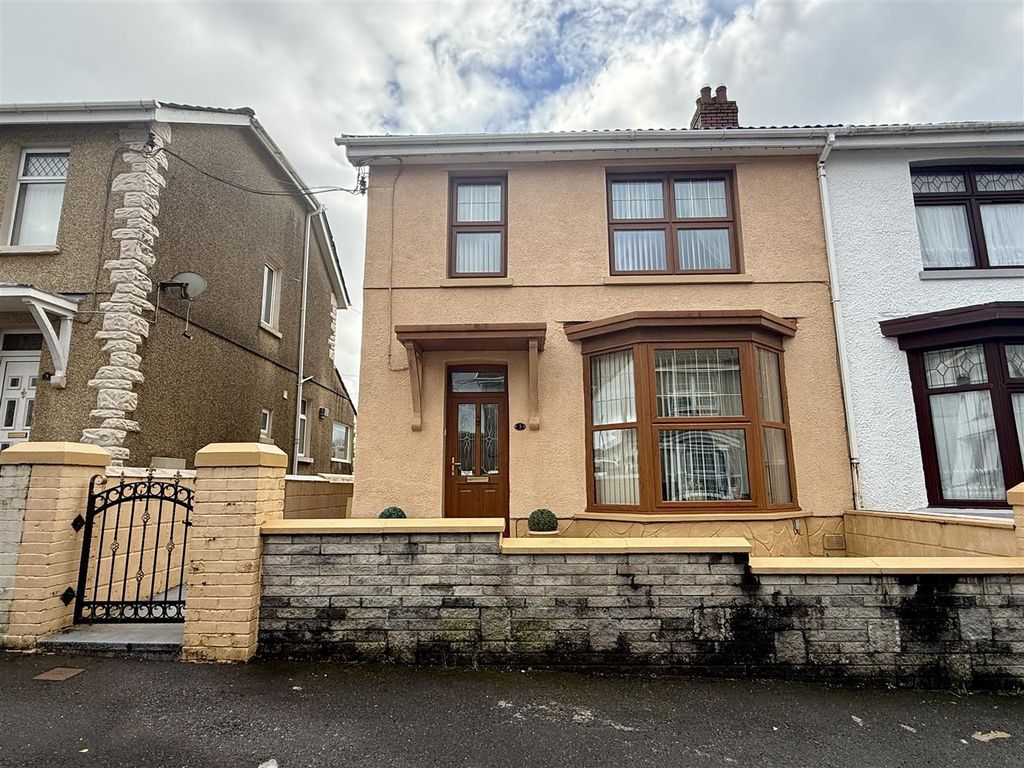 Property photo 1 of 37 Img_2661.Jpeg