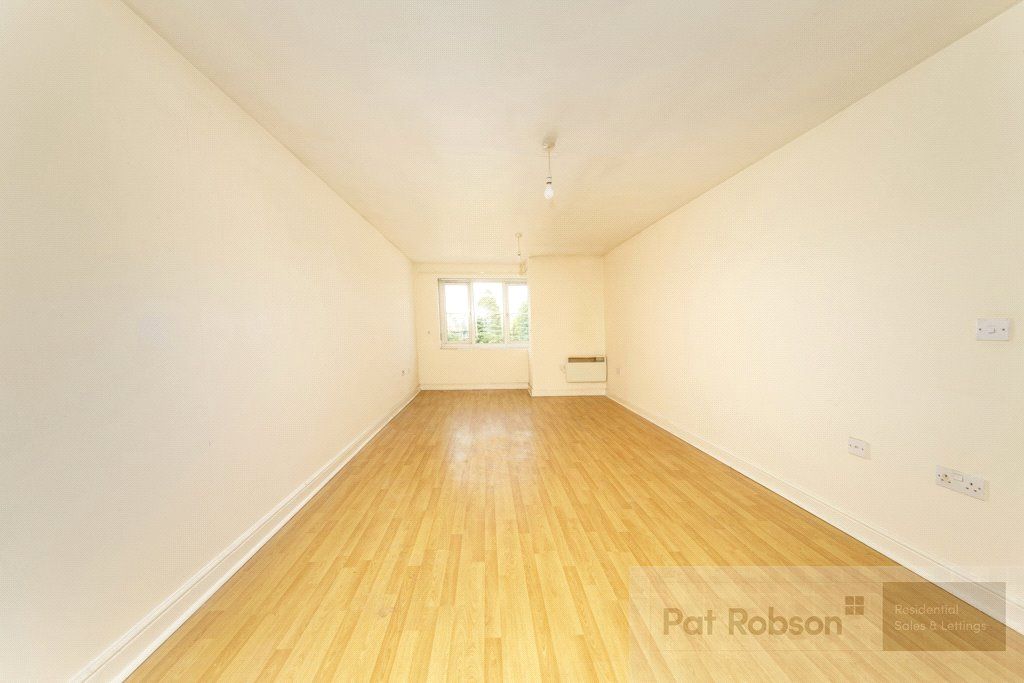 Property photo 3 of 7 Picture 3