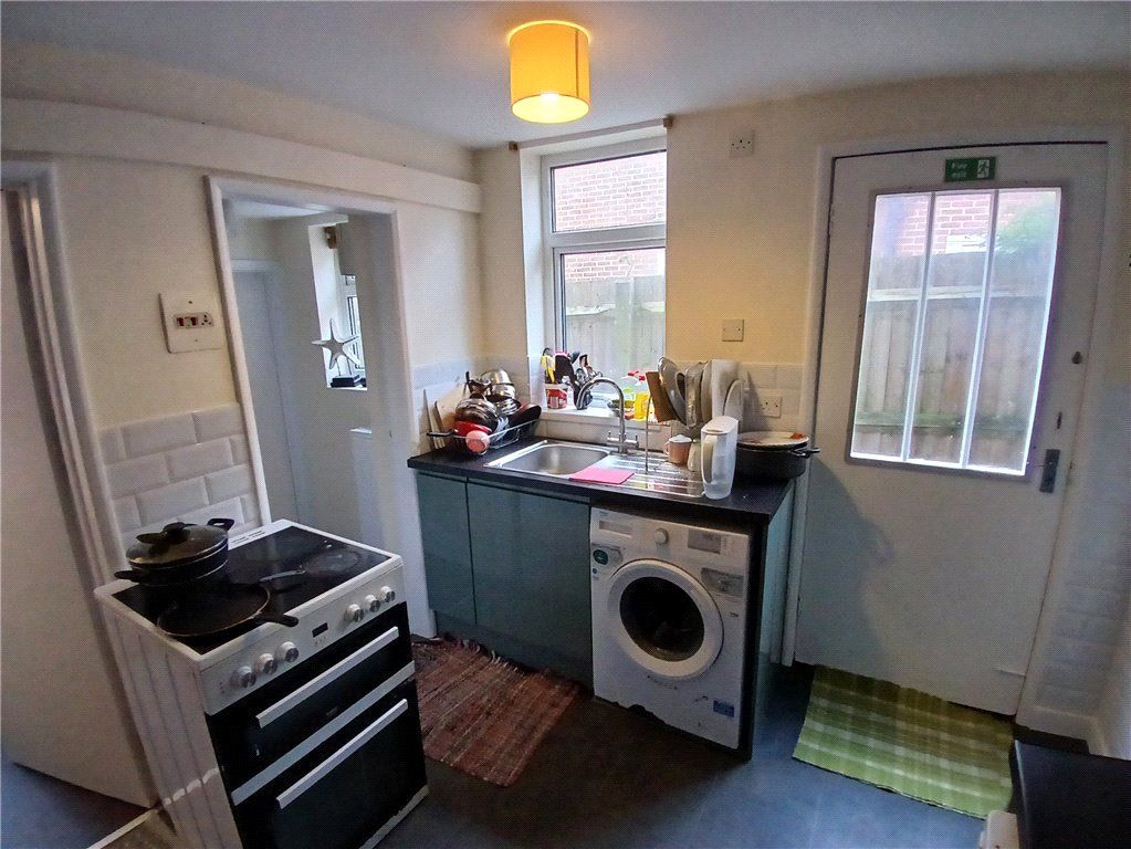 Property photo 2 of 3 Picture No. 10