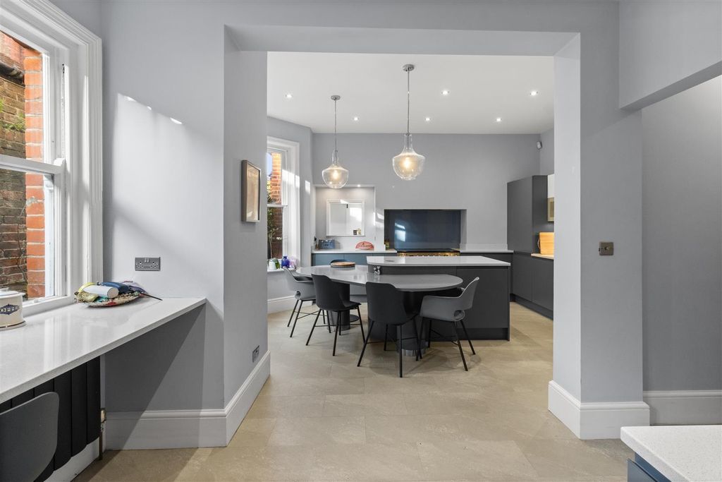 Additional image 9 of 7 bed detached house for saleAshburnham Road, Eastbourne BN21