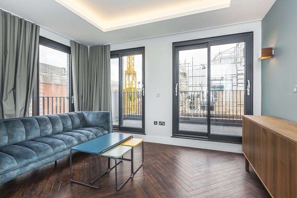 Property photo 2 of 12 12
