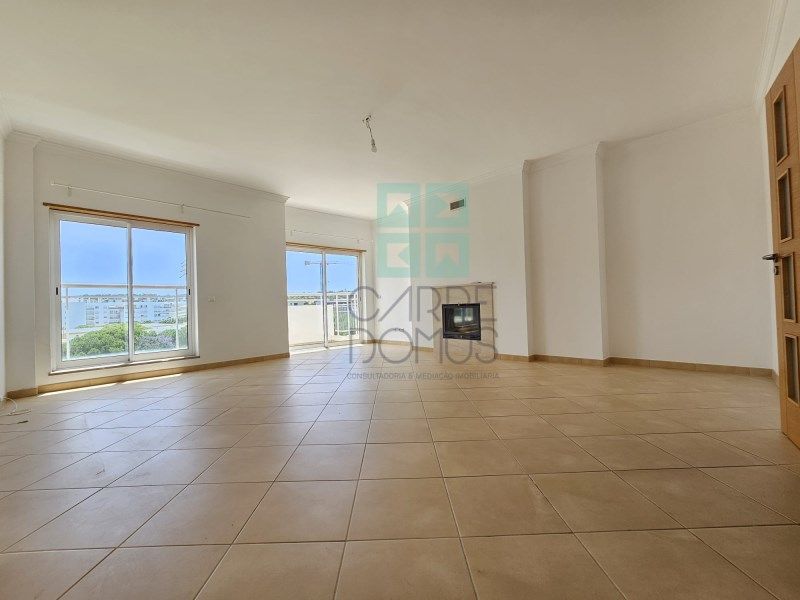 Property photo 3 of 62