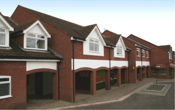 Property photo 2 of 3 Binfield Oakmede Parade.Jpg