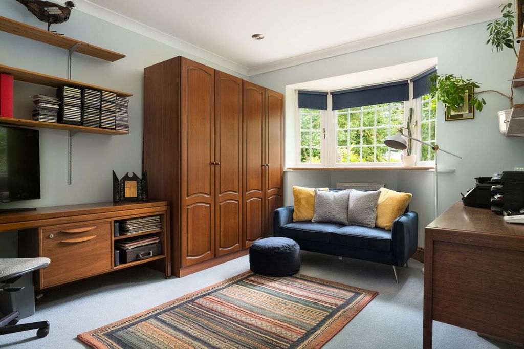 Property photo 3 of 27 Picture No. 05