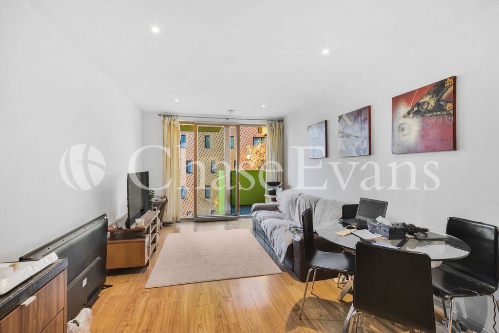 Property photo 2 of 12 Cutmore Ropeworks, B