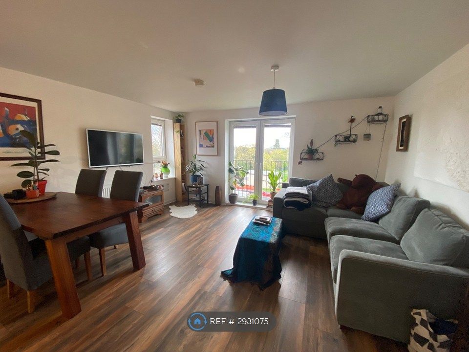 Property photo 2 of 6