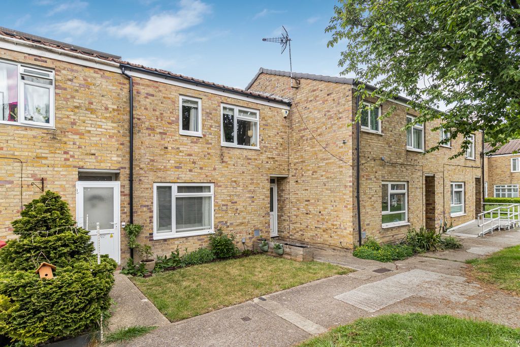Property photo 1 of 19 379731