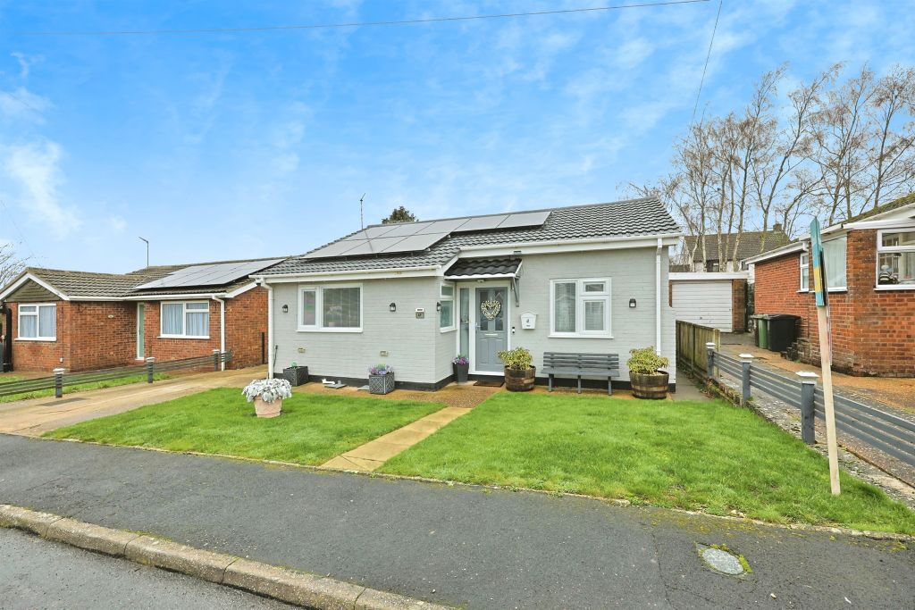 Property photo 1 of 26