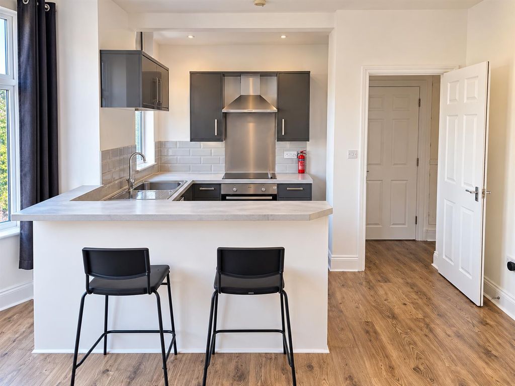 Property photo 2 of 14 1 (13).Png