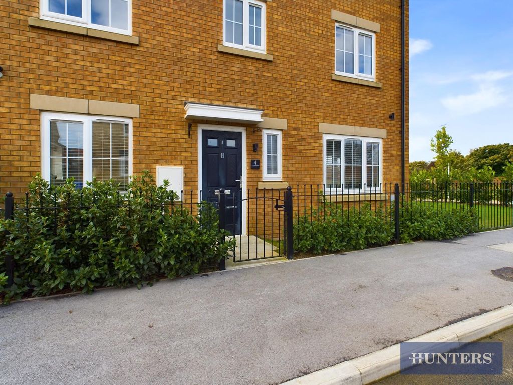 Property photo 1 of 20 Cam01999G0-Pr0305-Still028.Jpg