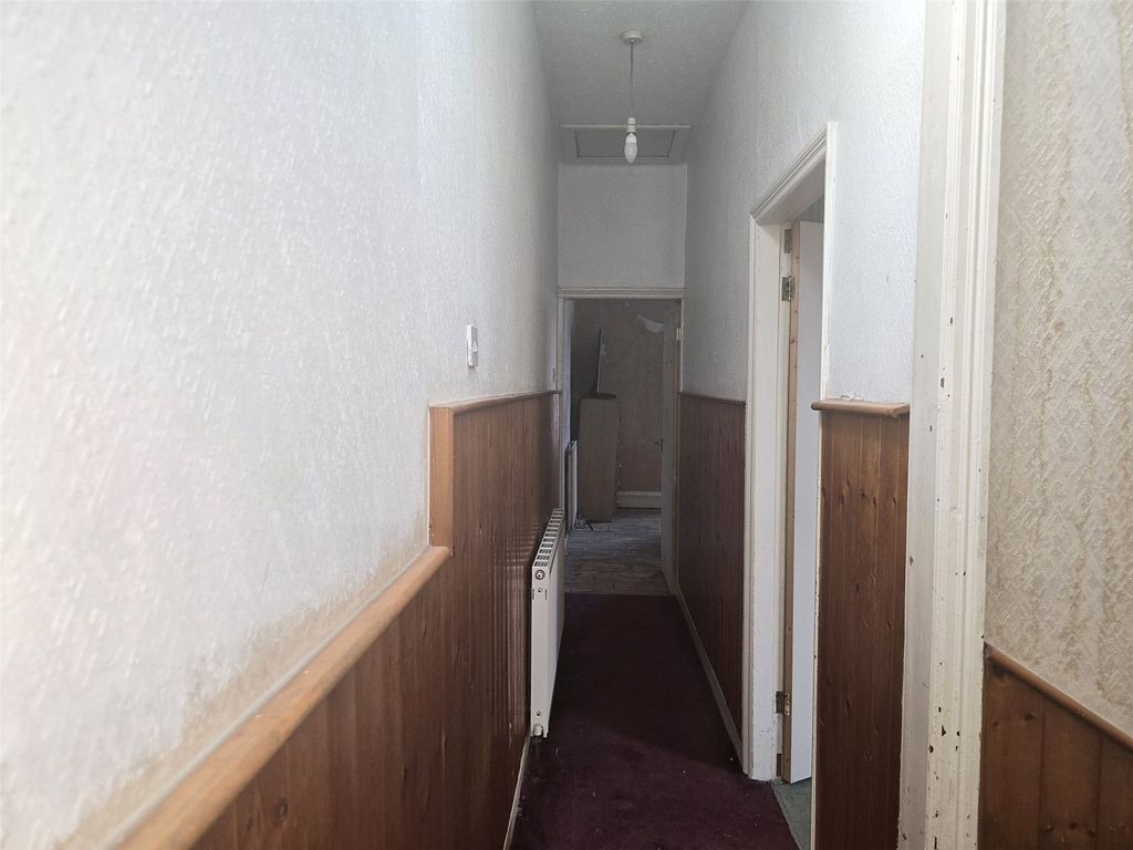 Property photo 2 of 8 Picture No. 03
