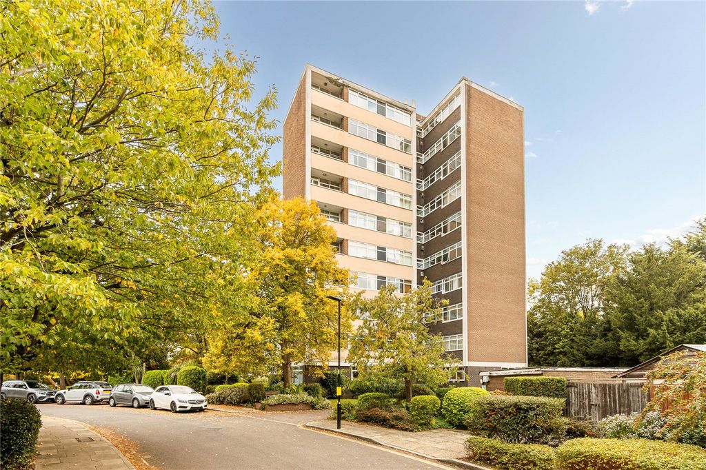 Property photo 1 of 16 Exterior