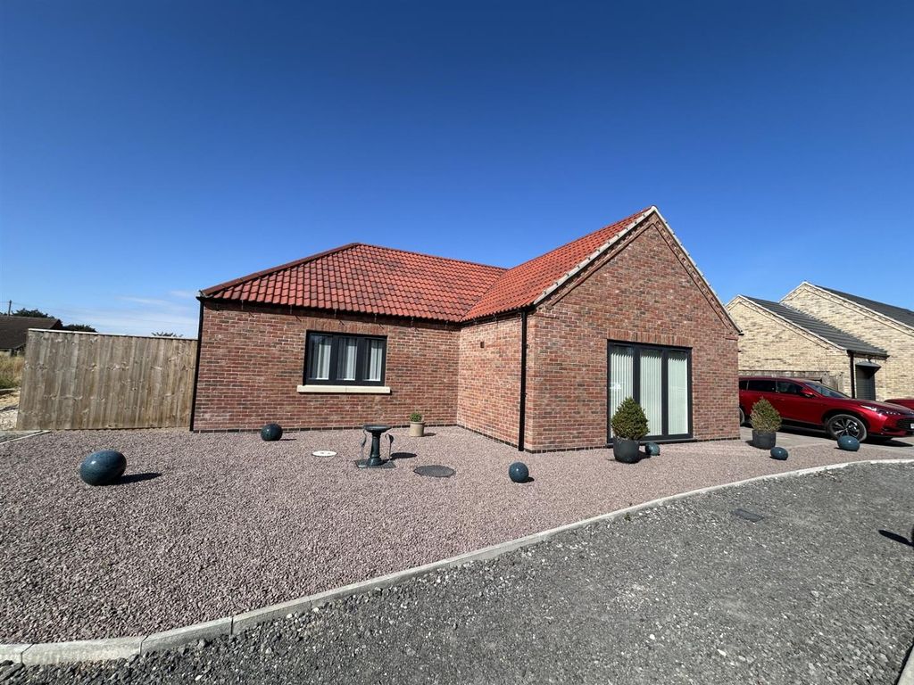 Property photo 1 of 17 88914F9E-2B1F-4A60-B376-5B928Cad6Efc.Jpg