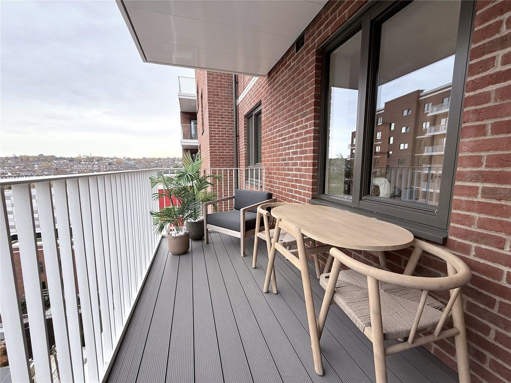 Property photo 3 of 6 Picture No. 08