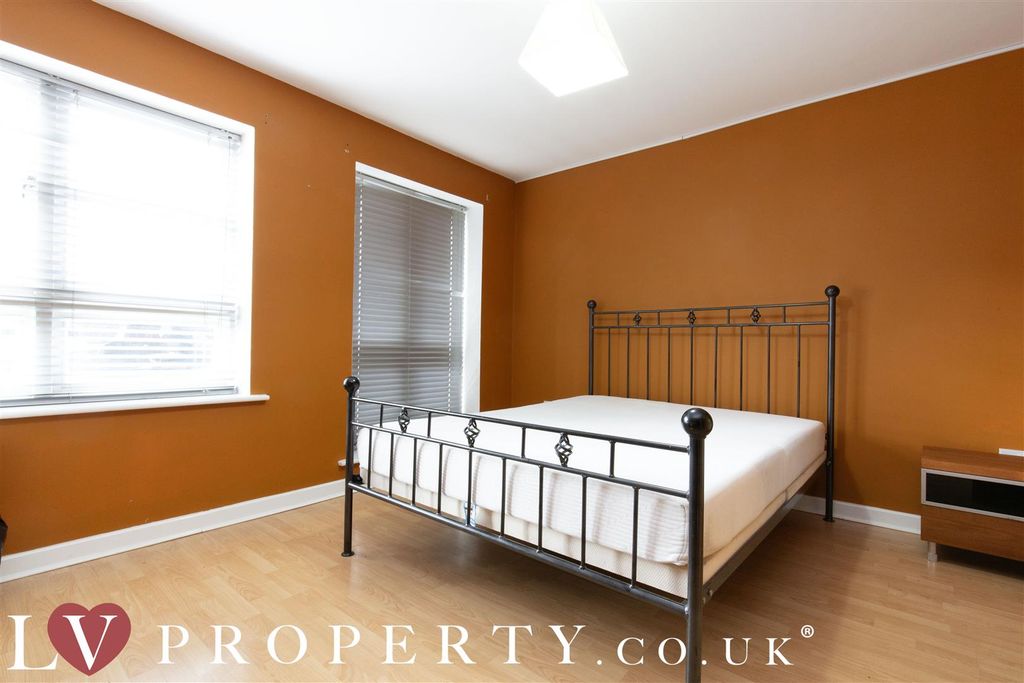 Property photo 2 of 11 9.Jpg