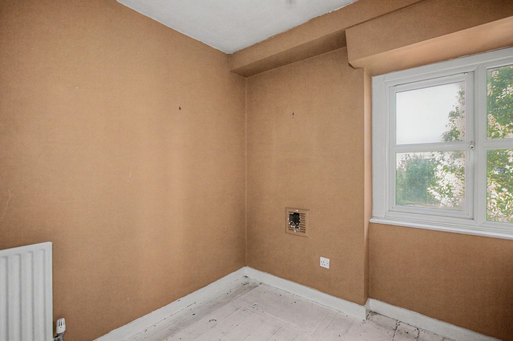 Property photo 2 of 9 Flat 60A, St Marys, Doric Way, Somers Town, London, Nw1 1Lb