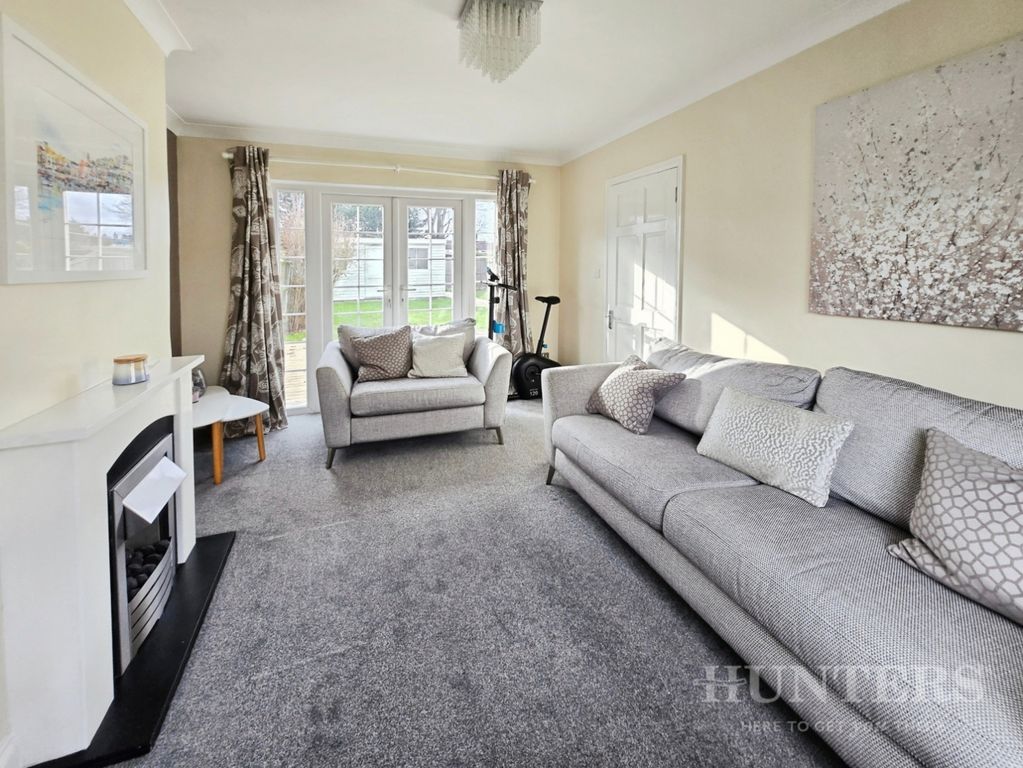 Property photo 3 of 16 Pbox-Img.Jpg