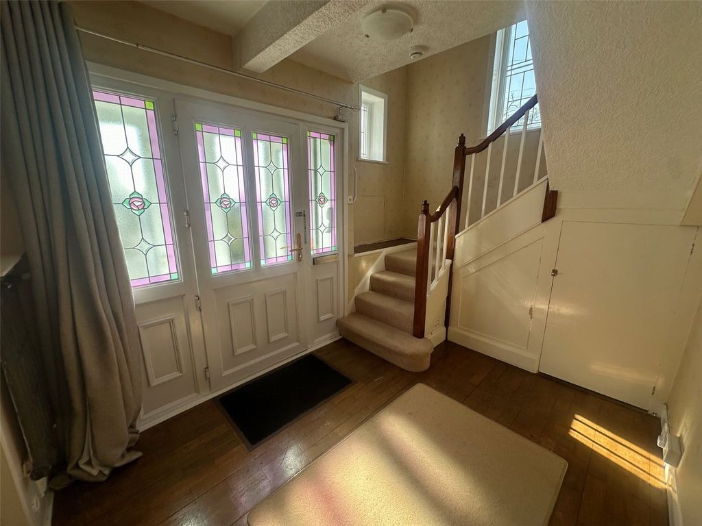 Property photo 3 of 27 Picture No. 04