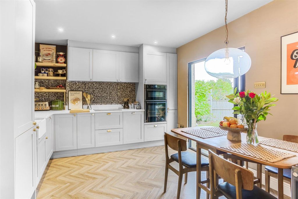 Property photo 2 of 31 1548790677 - 20.Jpg