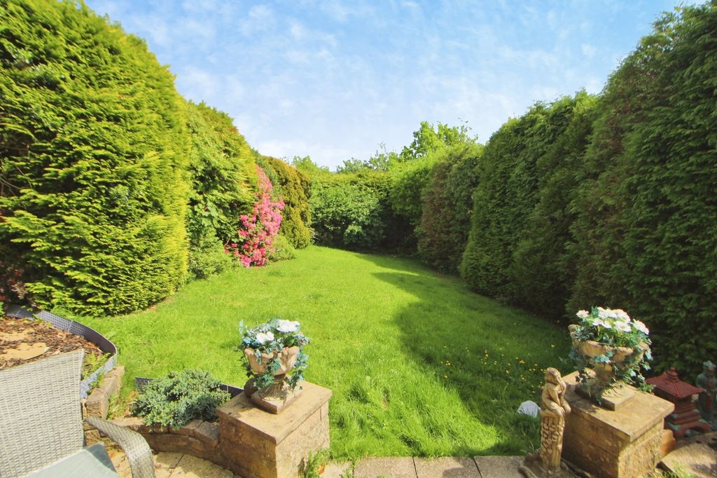 Property photo 3 of 17 Picture No. 20